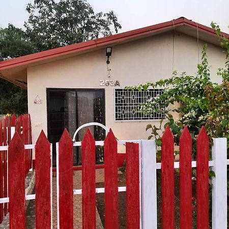 Joy Cottages - Premium Chalets, Vacation Home Rentals Karjat Buitenkant foto